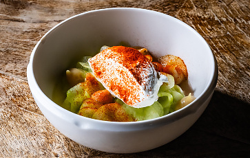 Cucumber salad (V,  GF, LFUR)  2.090